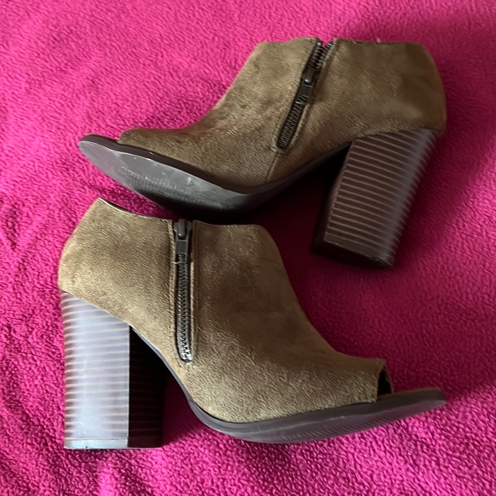 Women shoes